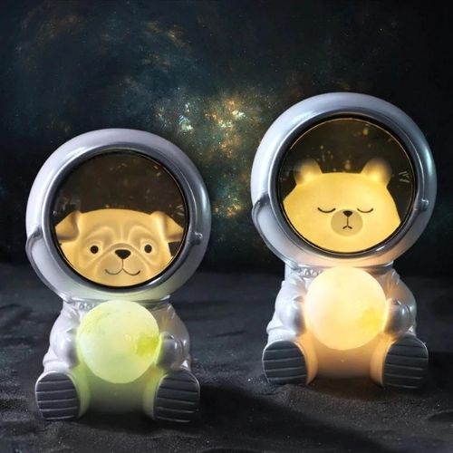 Astronaut Pet LED Night Light – Söt rymdhusdjur i hjälm