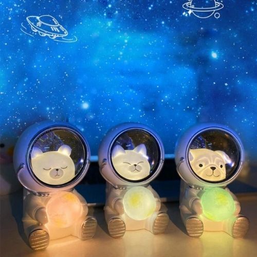 Astronaut Pet LED Night Light – Söt rymdhusdjur i hjälm