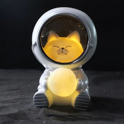 Astronaut Pet LED Night Light – Söt rymdhusdjur i hjälm